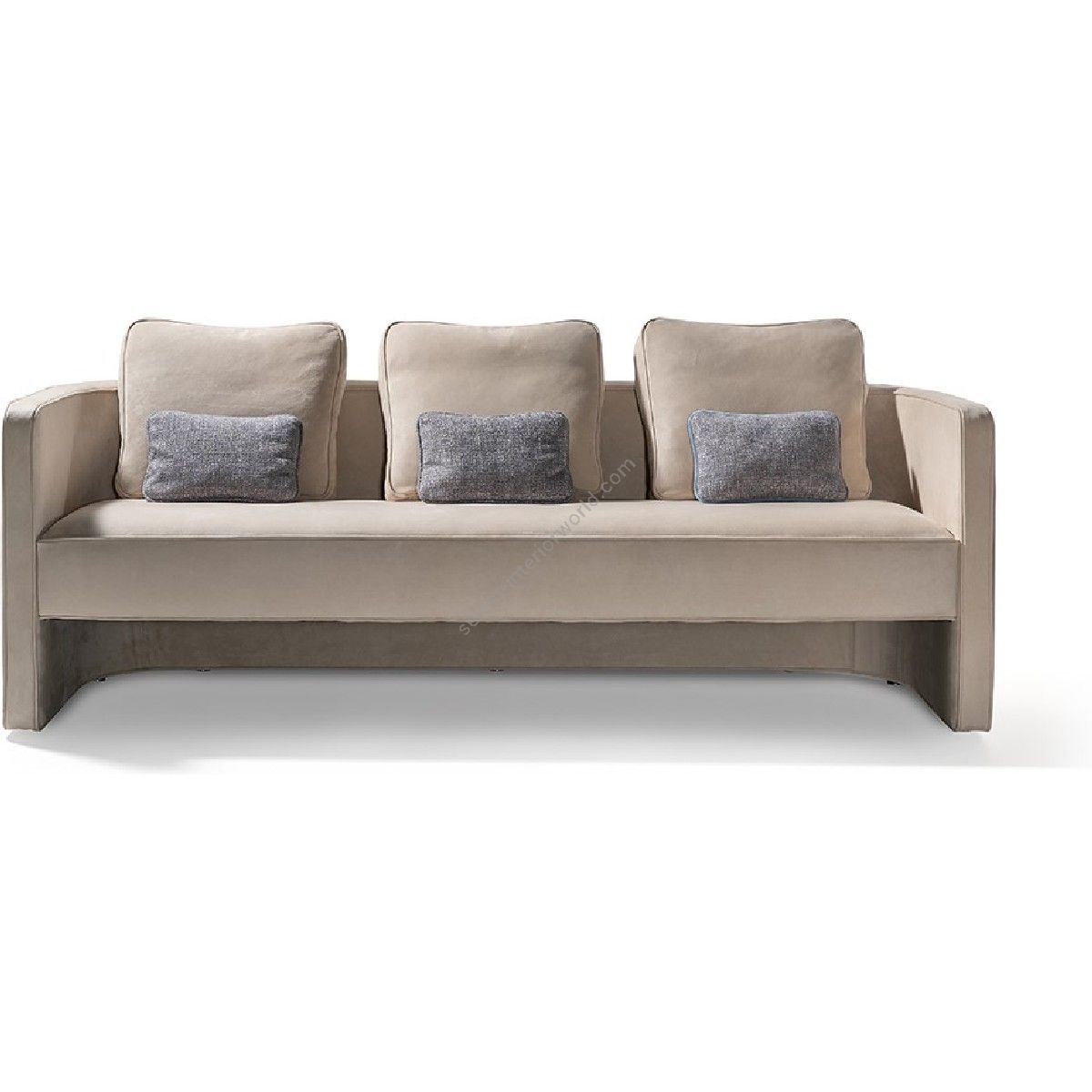 Reflex / Sofas / Aura Sofa