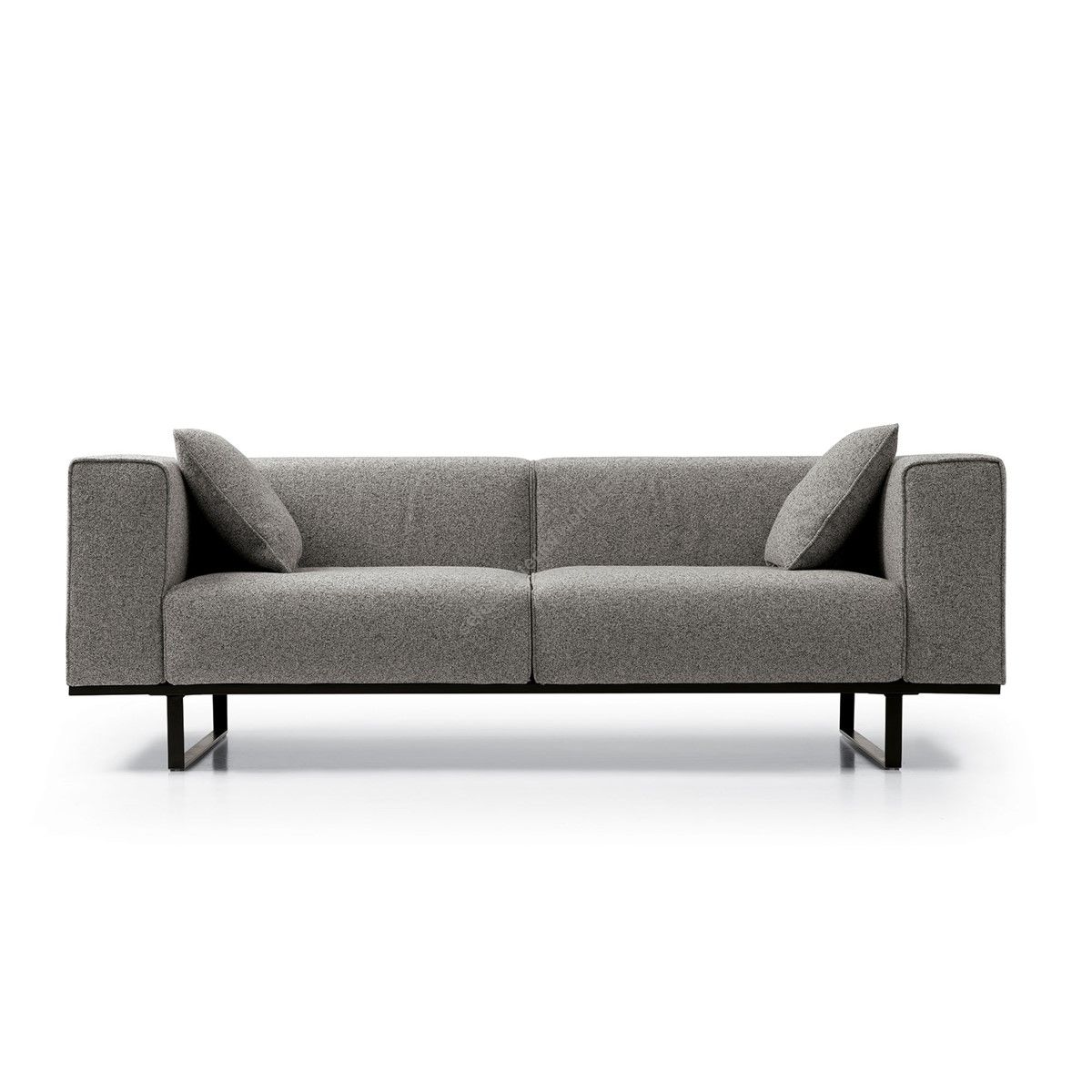 Corte Zari / Sofas / Fausto II