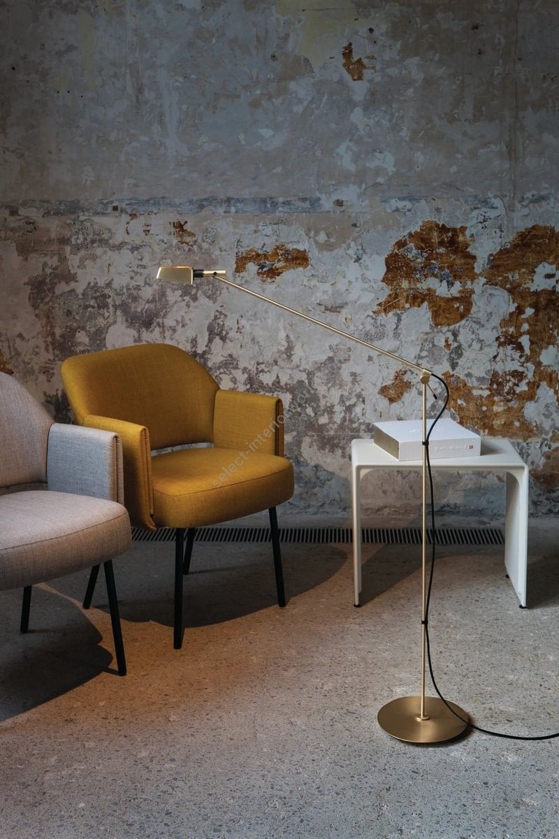 Carpyen / Floor Lamps / Tema