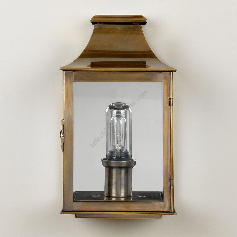 Vaughan / Wall Lamp / Powis WA0122