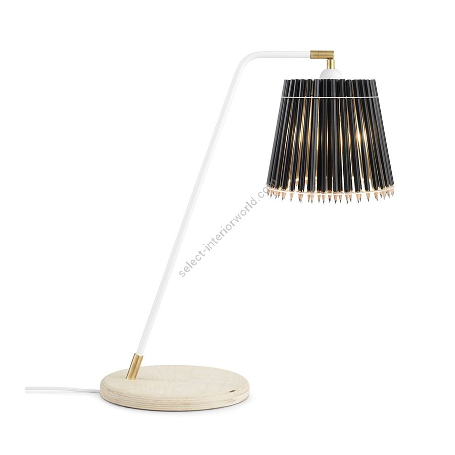 Black colour lampshade / White stand