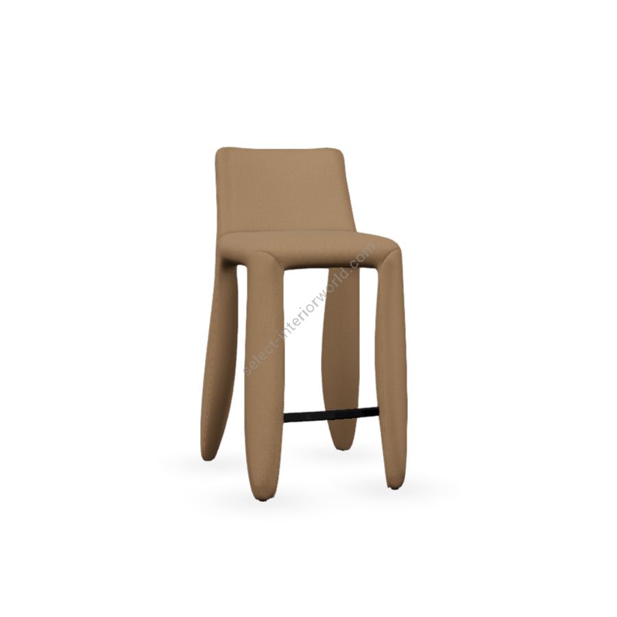 Barstool / Bred (Justo) upholstery / Size (HxWxD) cm.: 93 x 41 x 51 / inch.: 36.61" x 16.1" x 20.1"