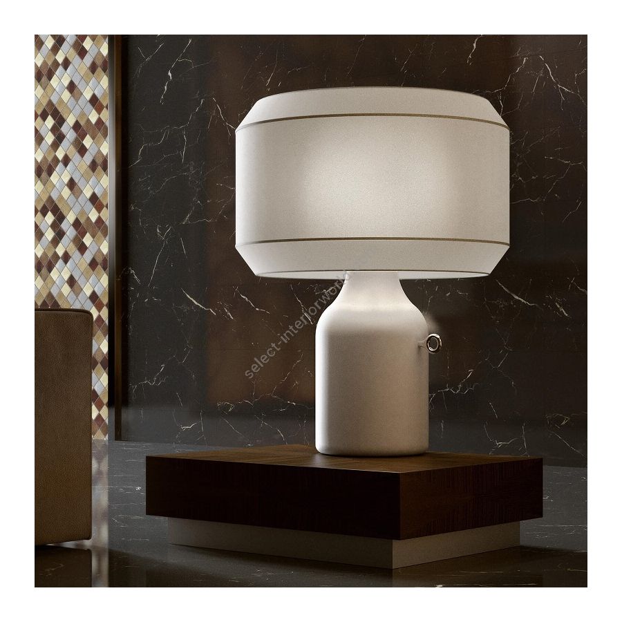 Table lamp / Shiny Nickel finish / White ceramic base / Ivory fabric lampshade