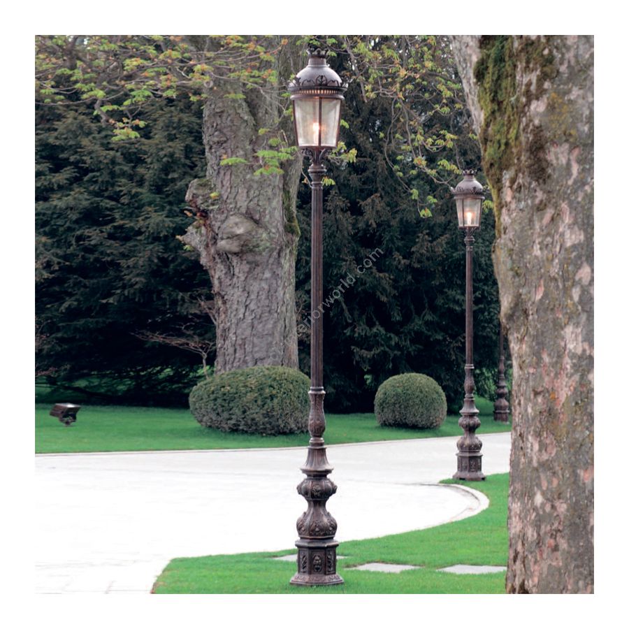 Terra finish (cm.: H 375 / inch: H 147.6")