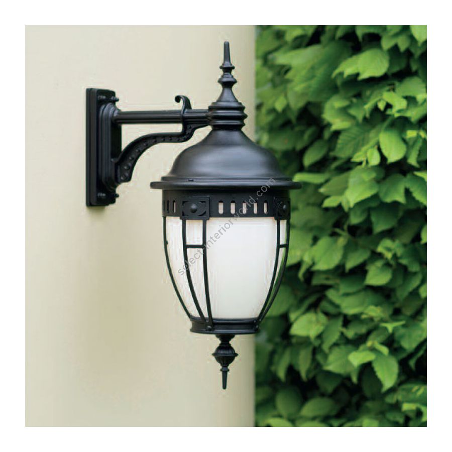 Old Black finish (cm.: 59 x 27 x 40 / inch.: 23.2" x 11" x 16")